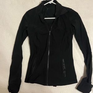 Lululemon define jacket size 4